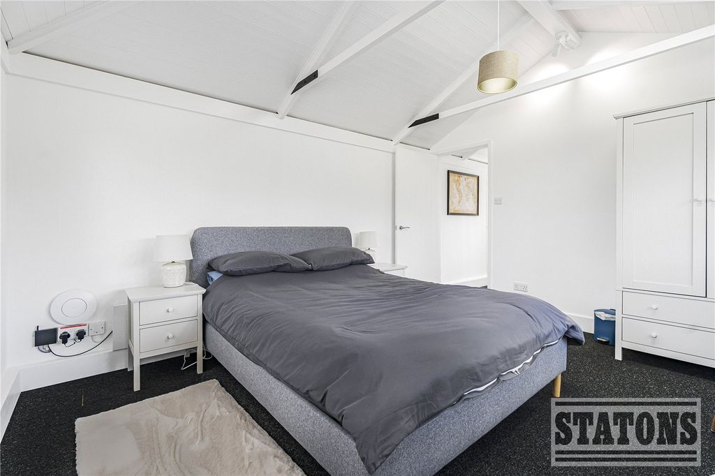 Additional image 22 of 9 bed detached house to rentRush Green, Hertford, Hertfordshire SG13