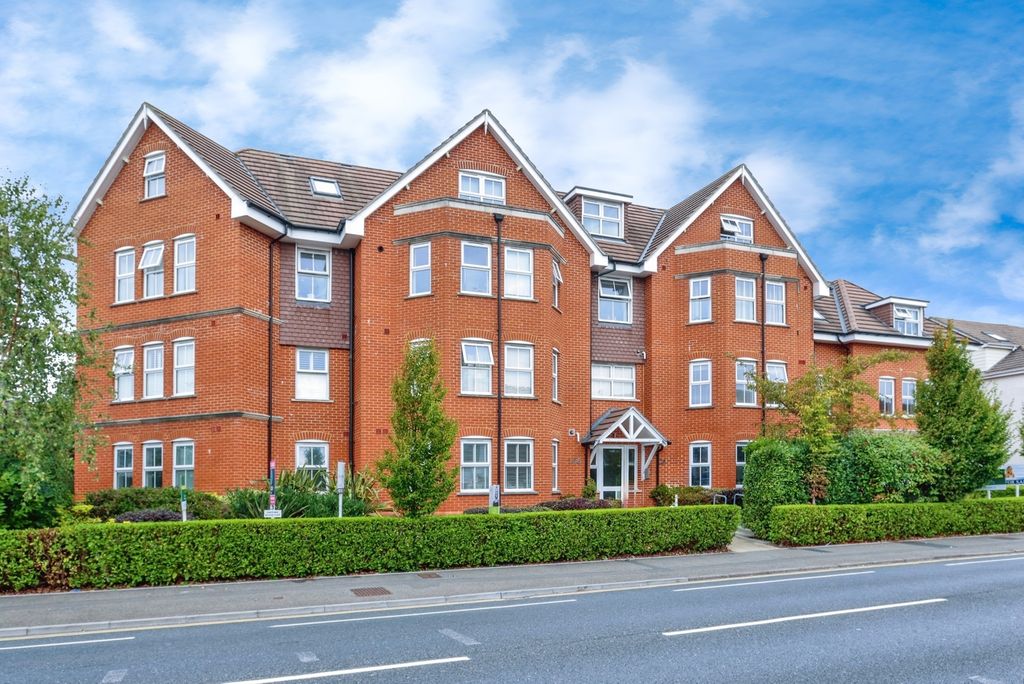 Property photo 3 of 15 Photo