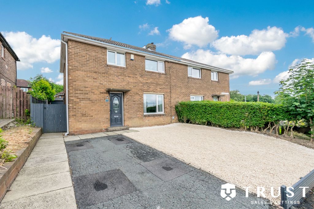 Property photo 1 of 34