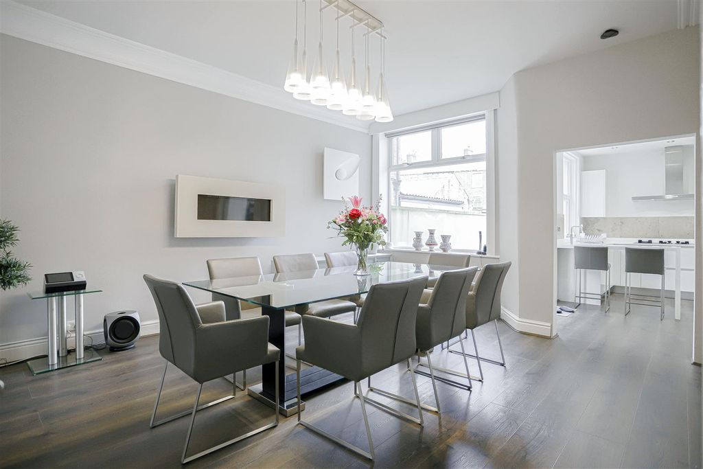 Property photo 1 of 44 2.Jpg