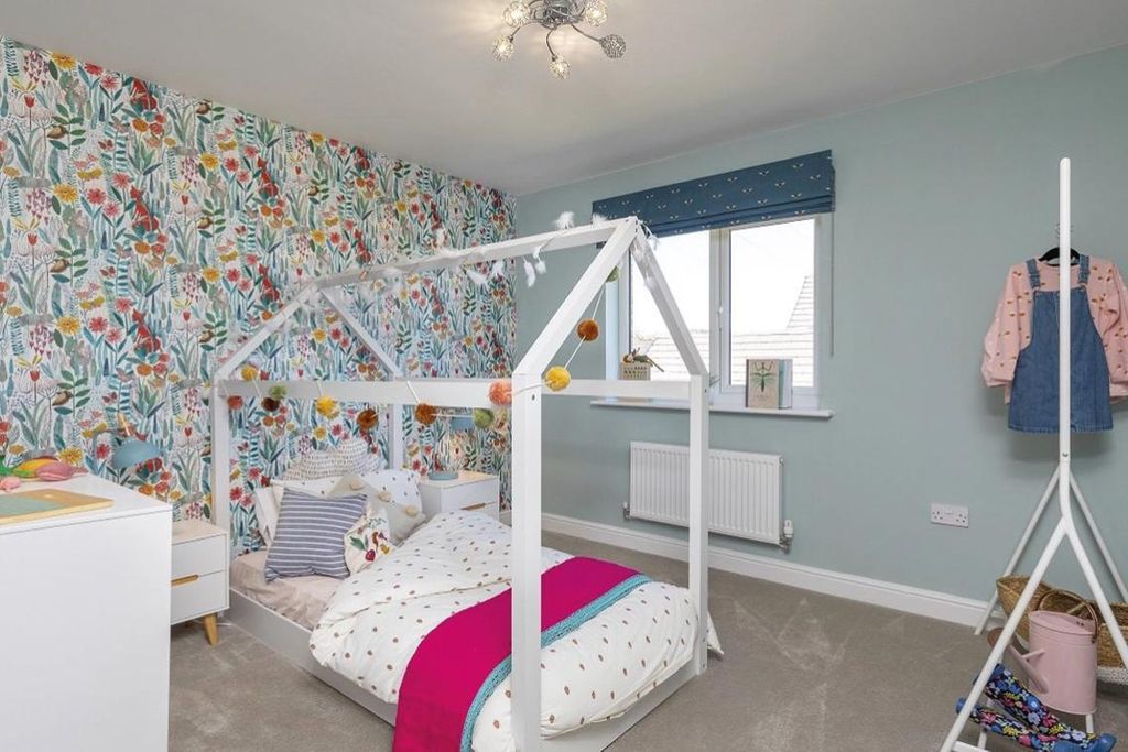 Property photo 3 of 7