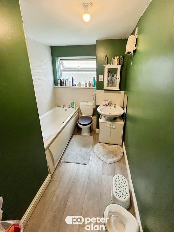 Property photo 3 of 5 Image