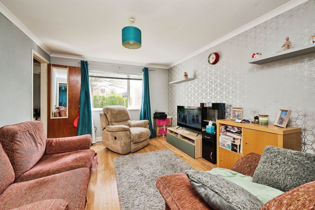 Property photo 3 of 15