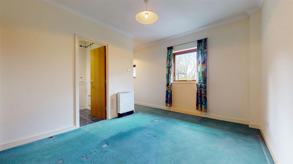 Additional image 10 of 3 bed flat for saleWoodward Place, Loughton Lodge, Milton Keynes MK8