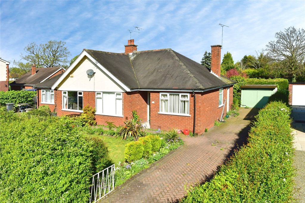 Property photo 1 of 16 Picture No. 12