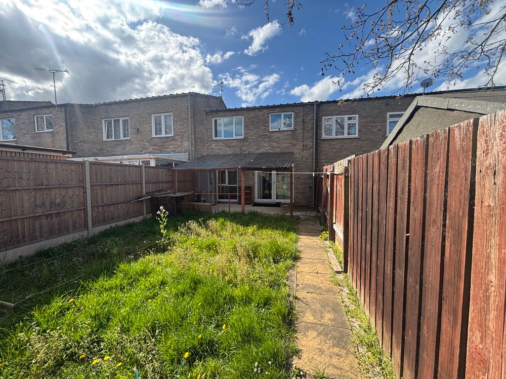 Property photo 1 of 6 Garden