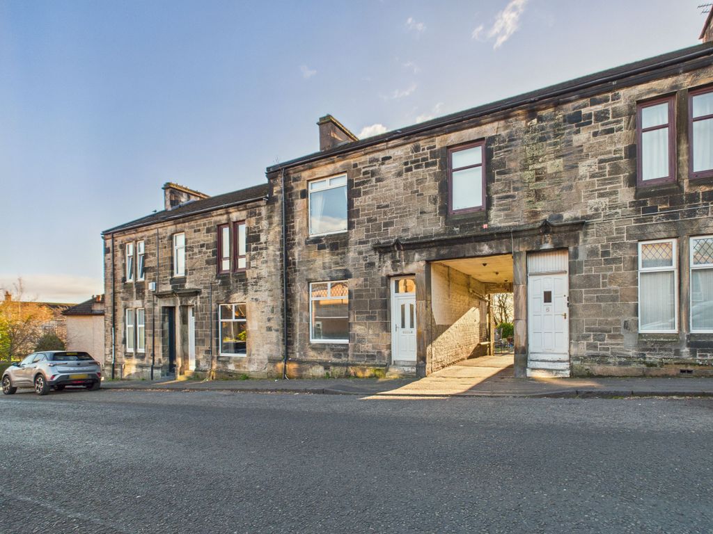 Property photo 1 of 17