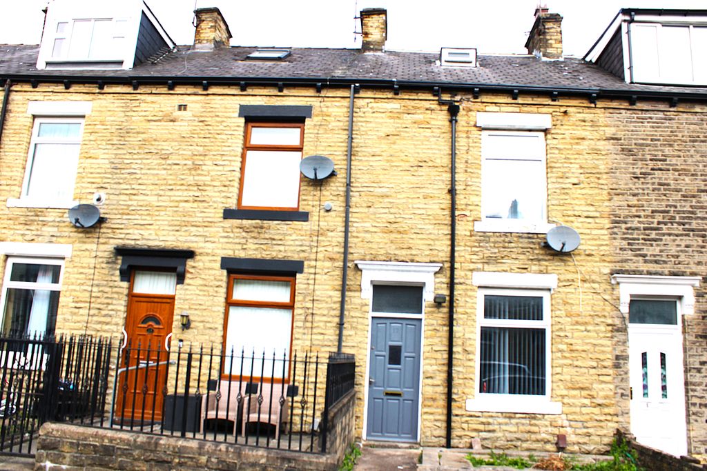 Property photo 1 of 9