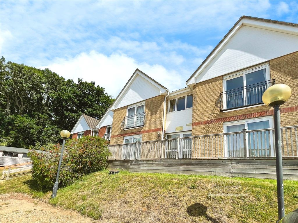 Property photo 1 of 9 Front