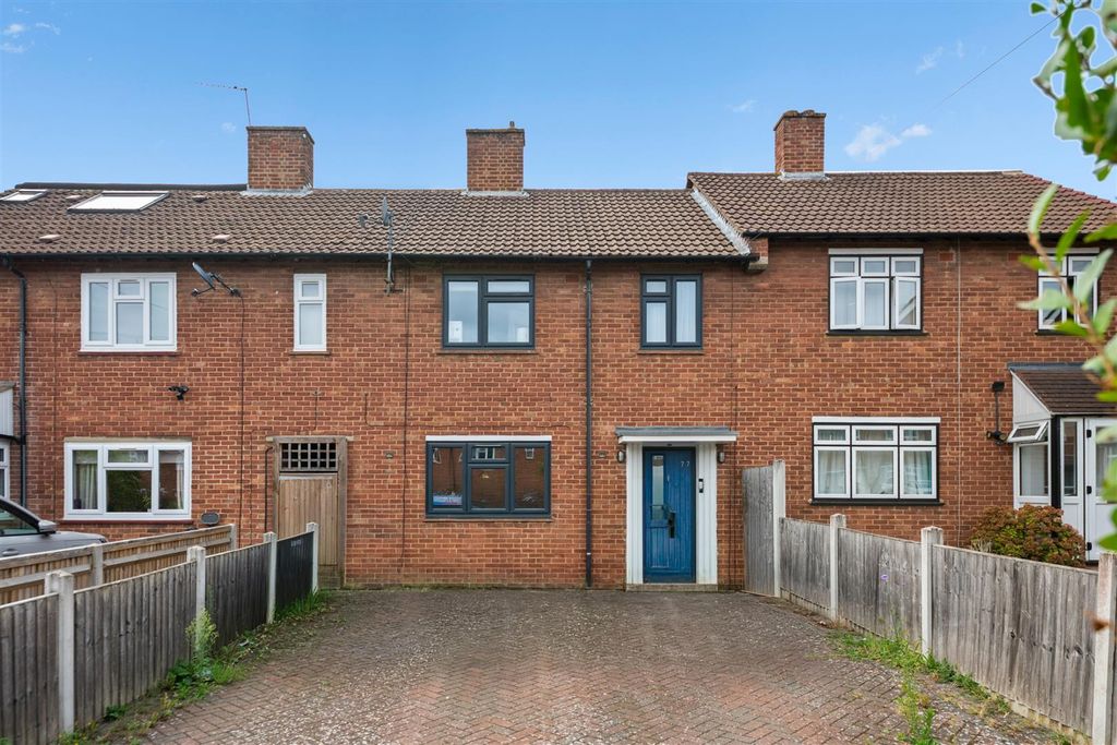 Property photo 1 of 17