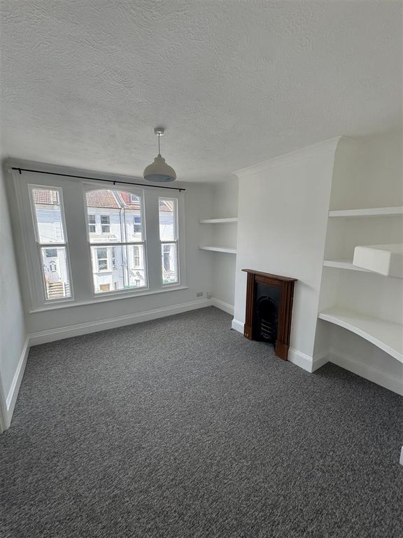 Property photo 2 of 13 1.Jpg