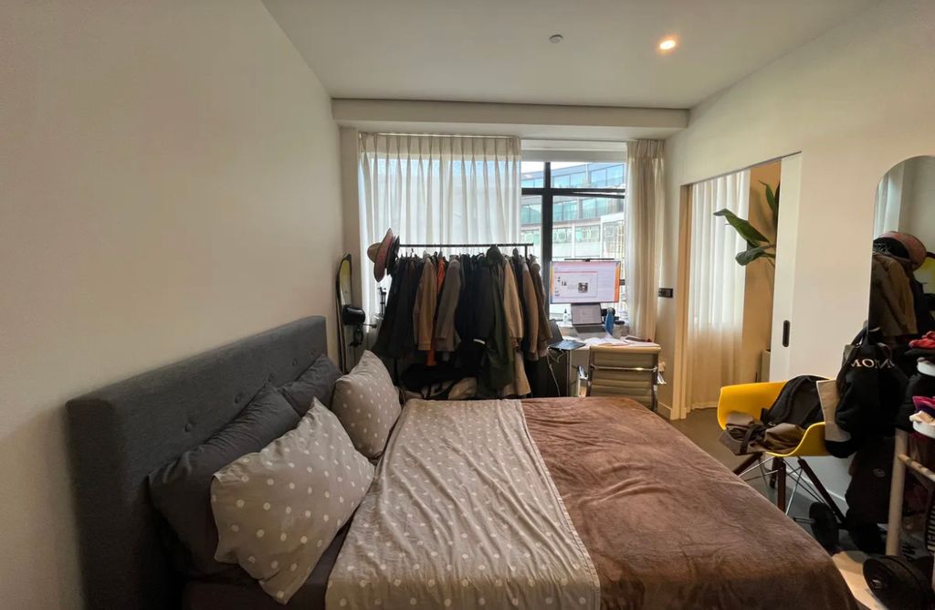Property photo 3 of 7