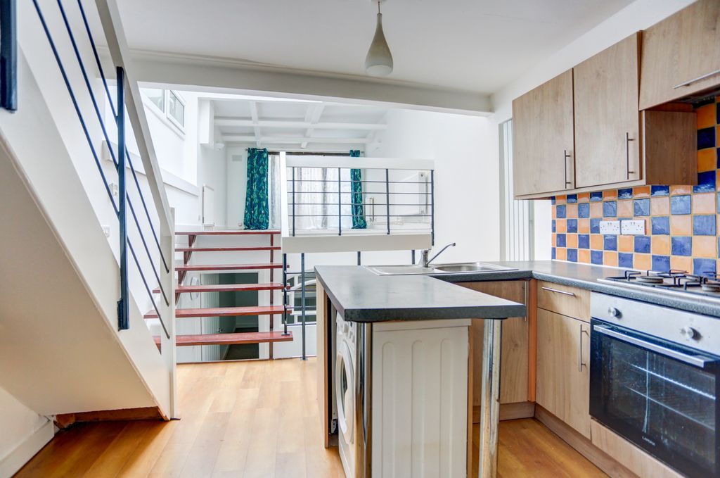 Property photo 1 of 13 Kitchen