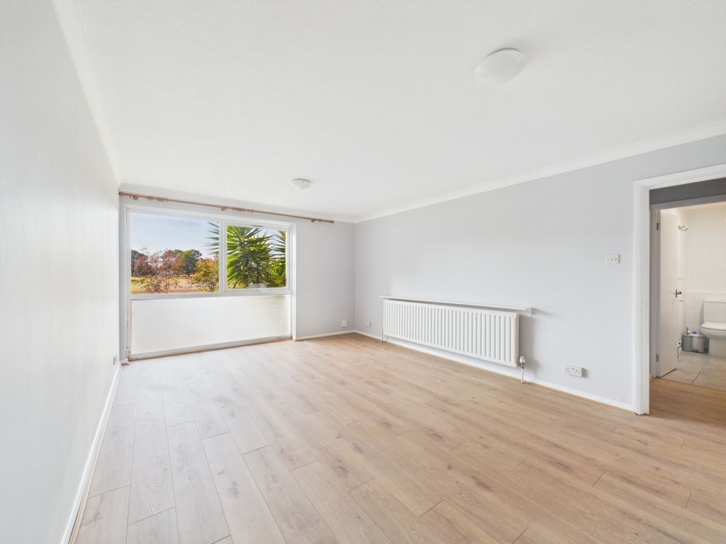 Property photo 1 of 9 1