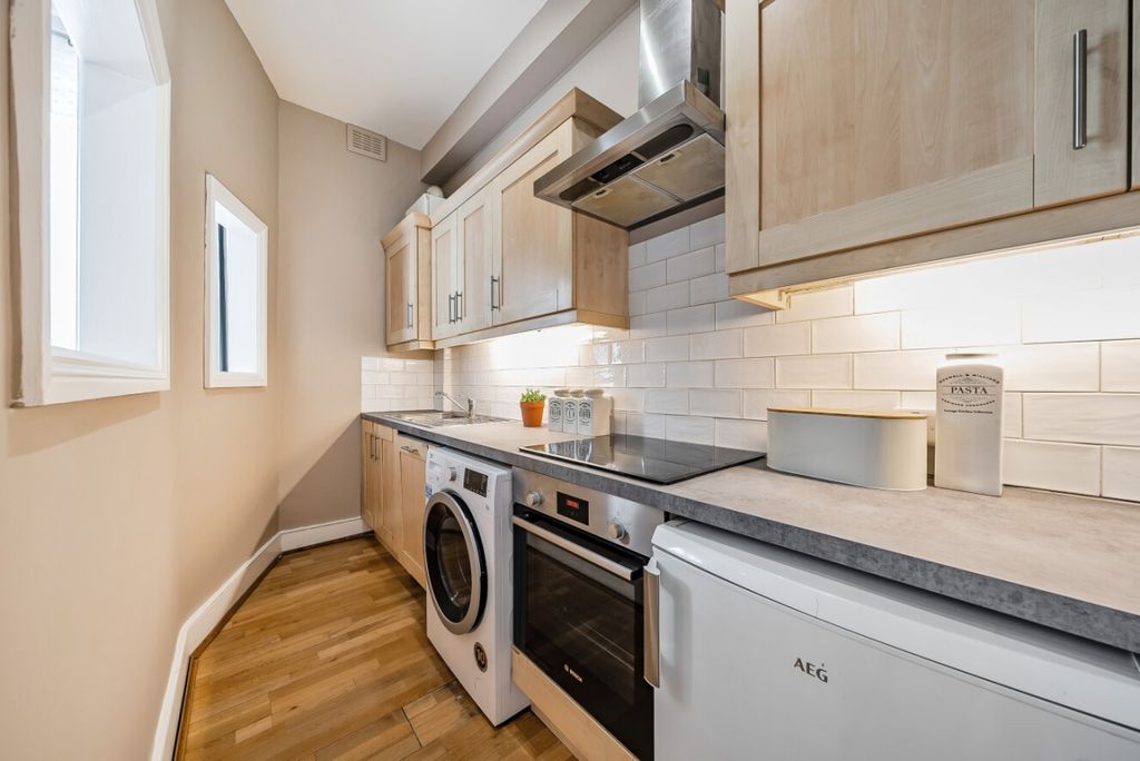 Property photo 2 of 7 1124270 (4)