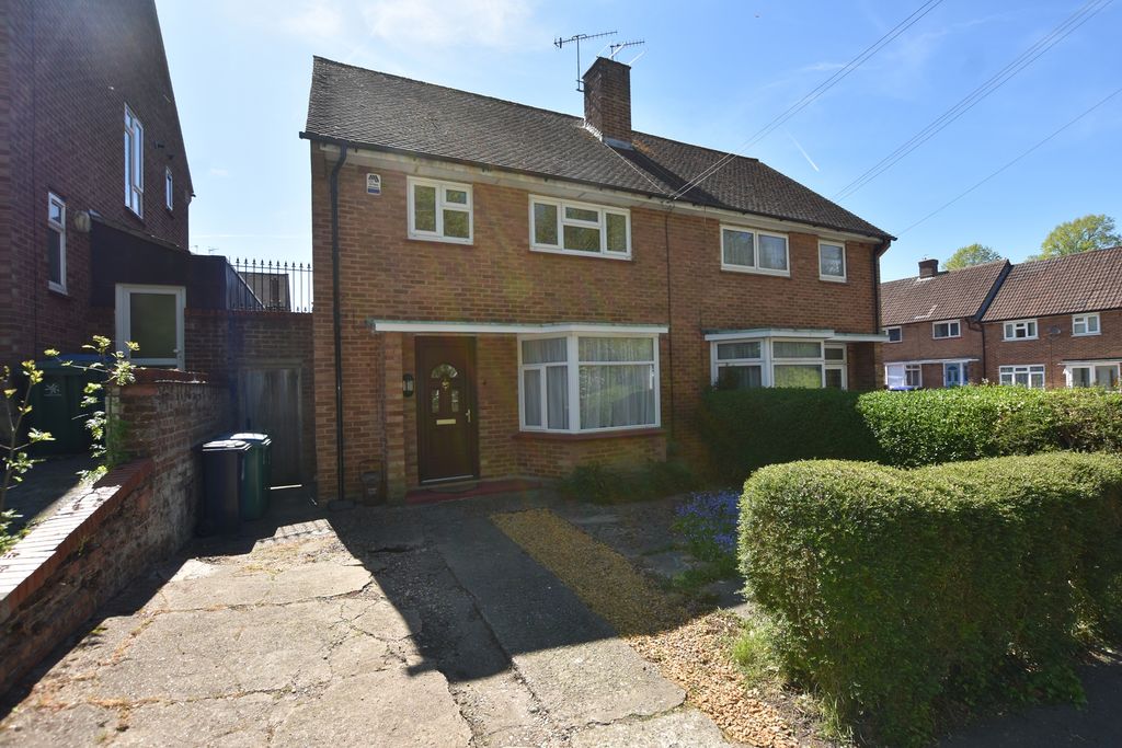 Property photo 1 of 16 External