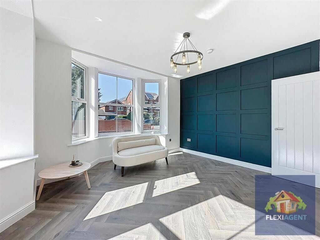 Property photo 2 of 31 4309576