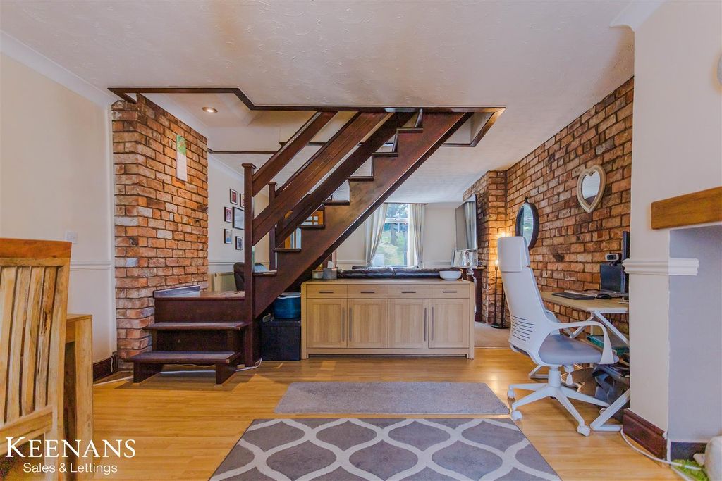 Property photo 2 of 21 Img_6745.Jpg