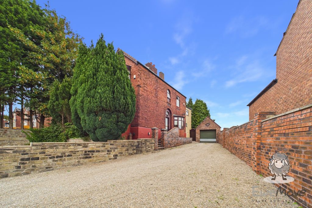 Property photo 2 of 22 3