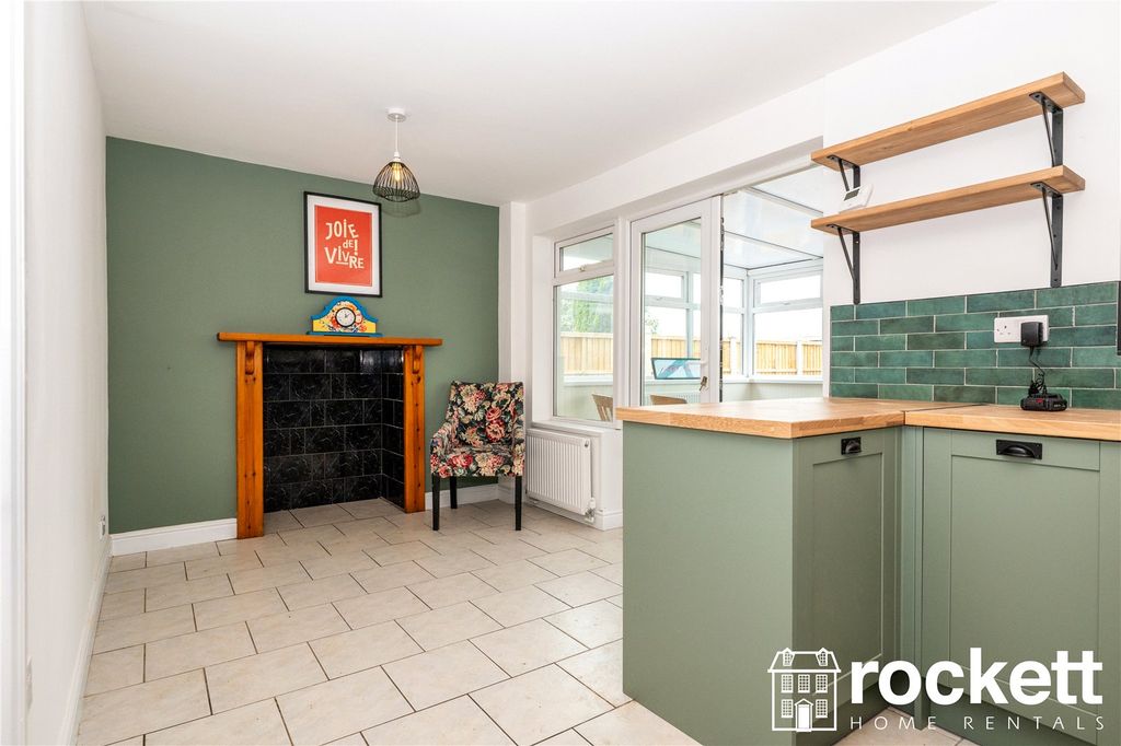 Property photo 3 of 37 Picture No. 07