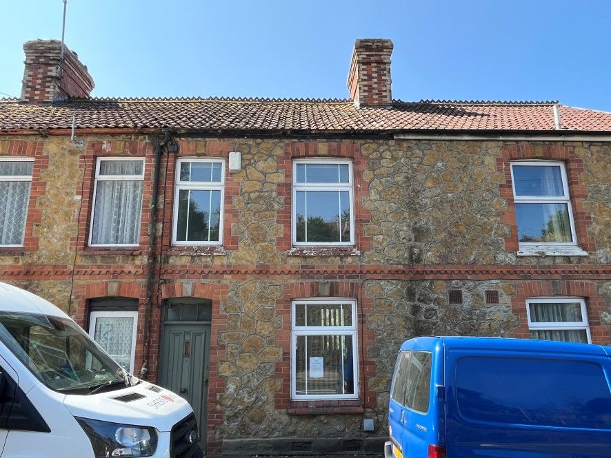 Property photo 1 of 10