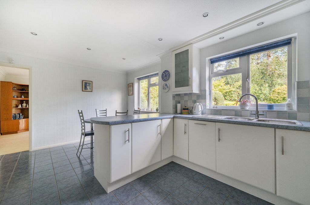 Additional image 5 of 4 bed detached house for saleGodalming, Surrey GU7