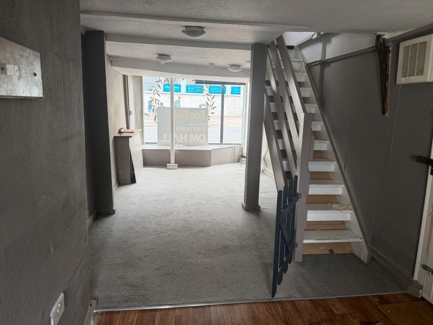 Property photo 3 of 5