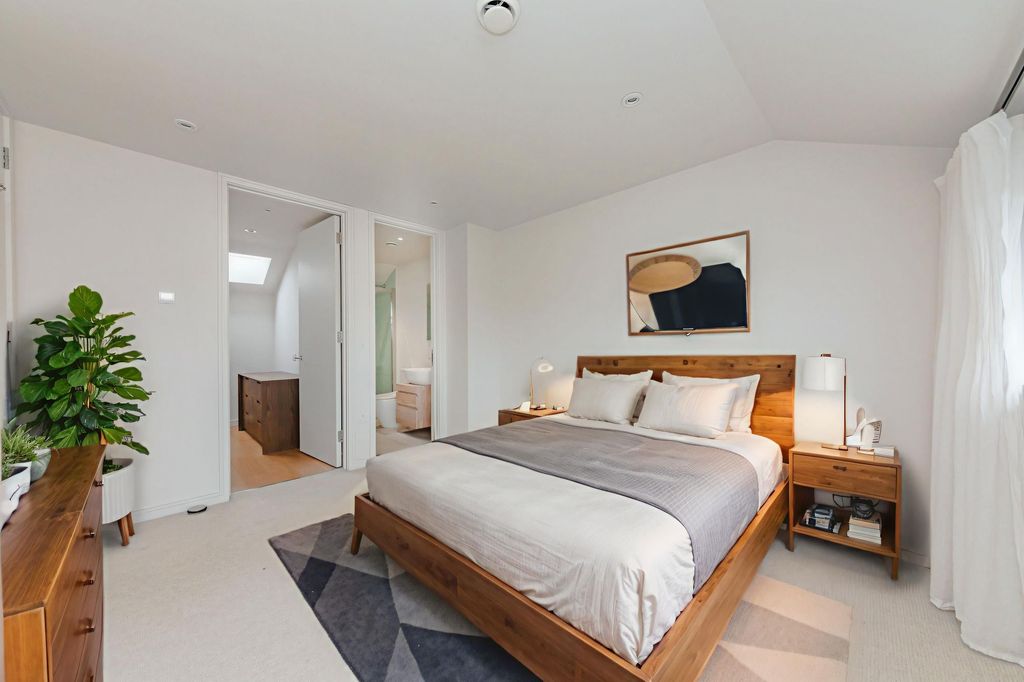 Additional image 16 of 3 bed detached house for salePriory Street, Lewes BN7