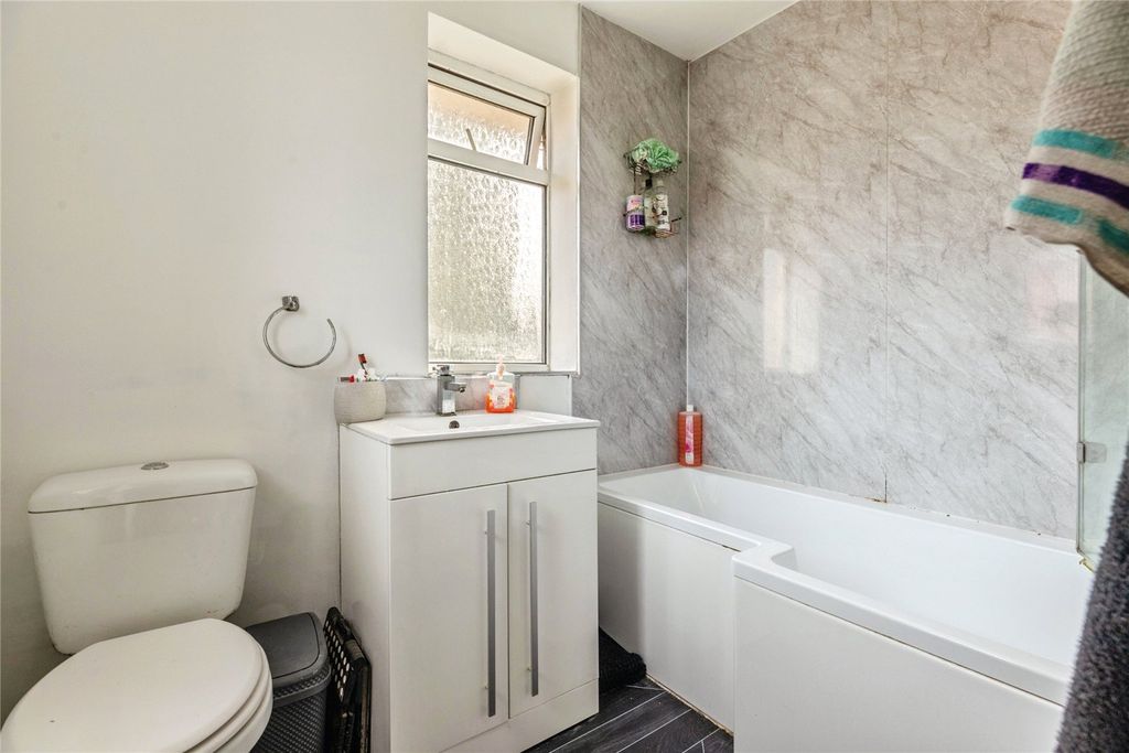 Property photo 3 of 18 Picture No. 08