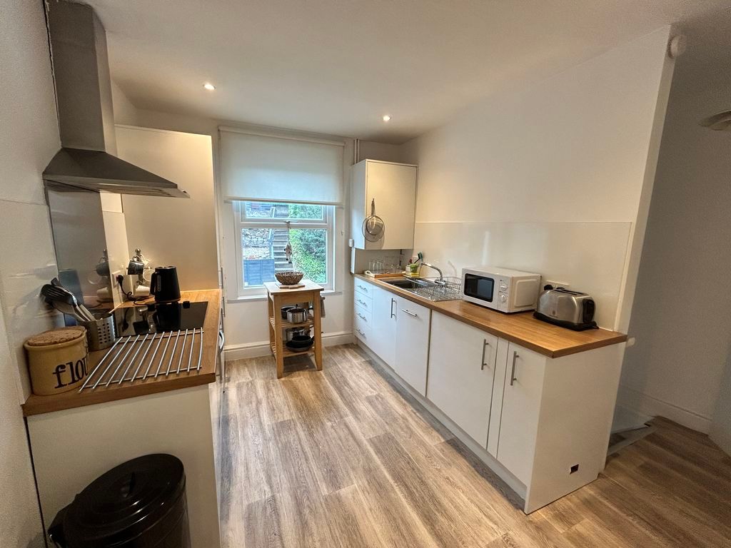 Additional image 10 of 2 bed flat for saleStation Road, Deganwy LL31