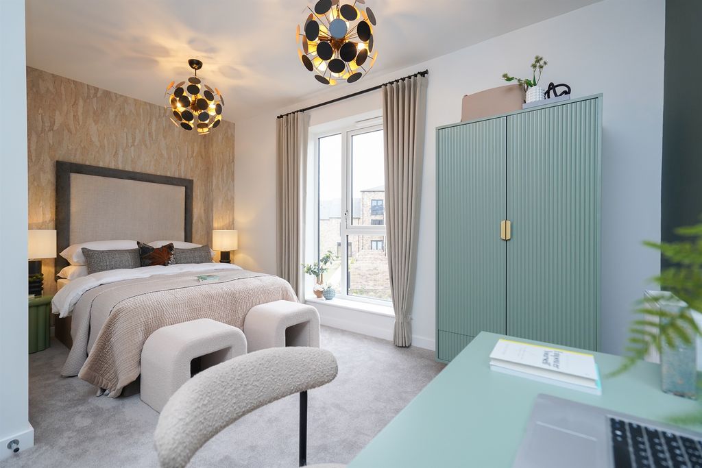 Property photo 3 of 12