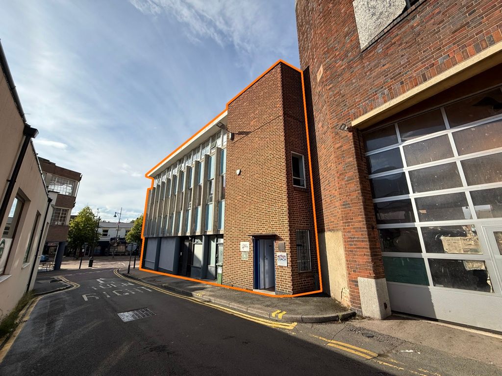 Property photo 3 of 15 Photo 15