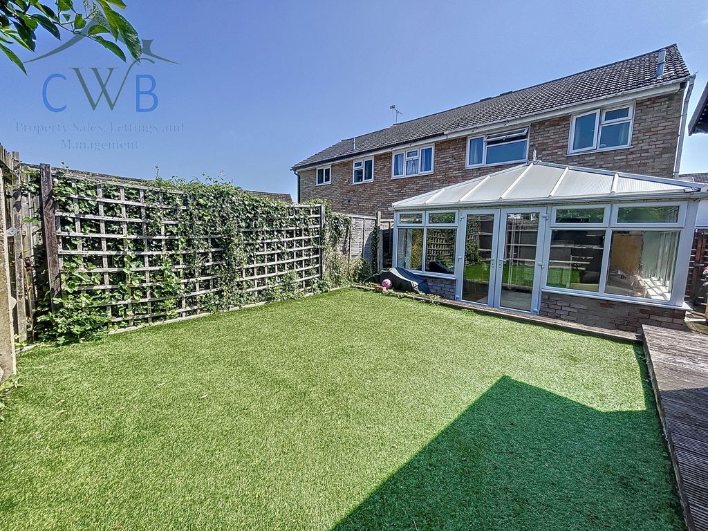 Property photo 2 of 13