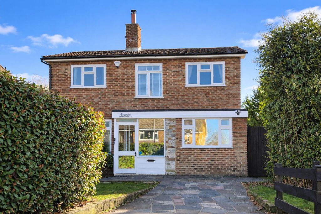 Property photo 1 of 16 Front2.Jpeg