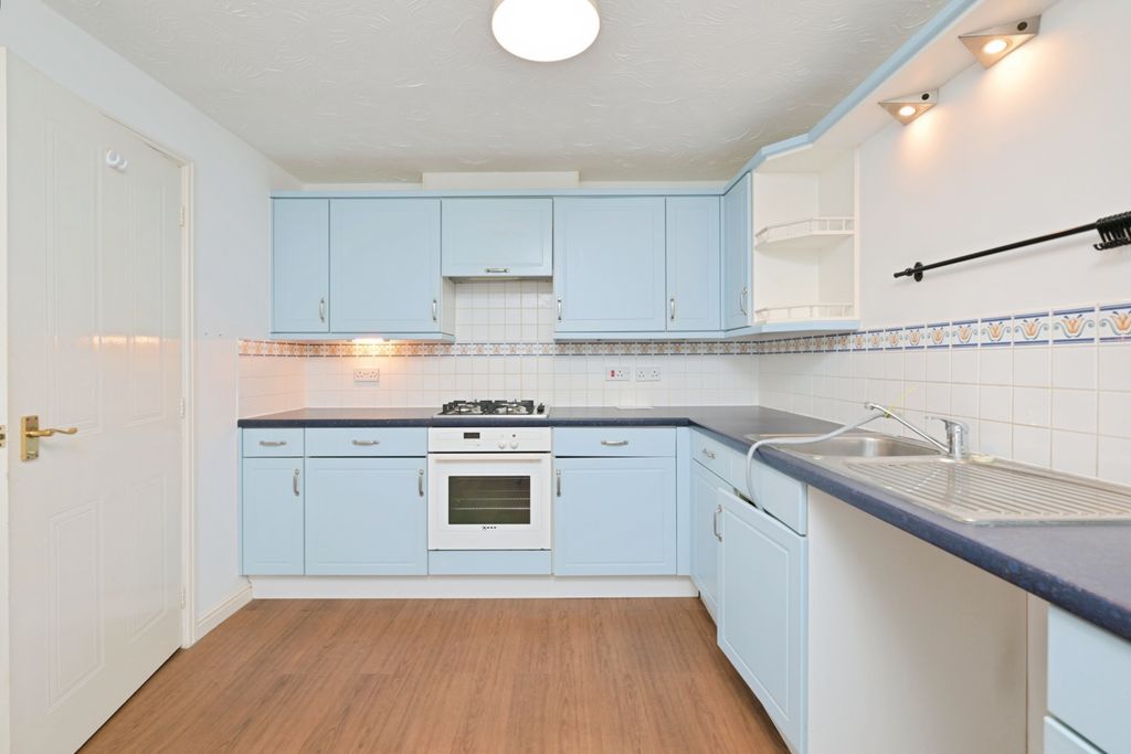 Property photo 1 of 15