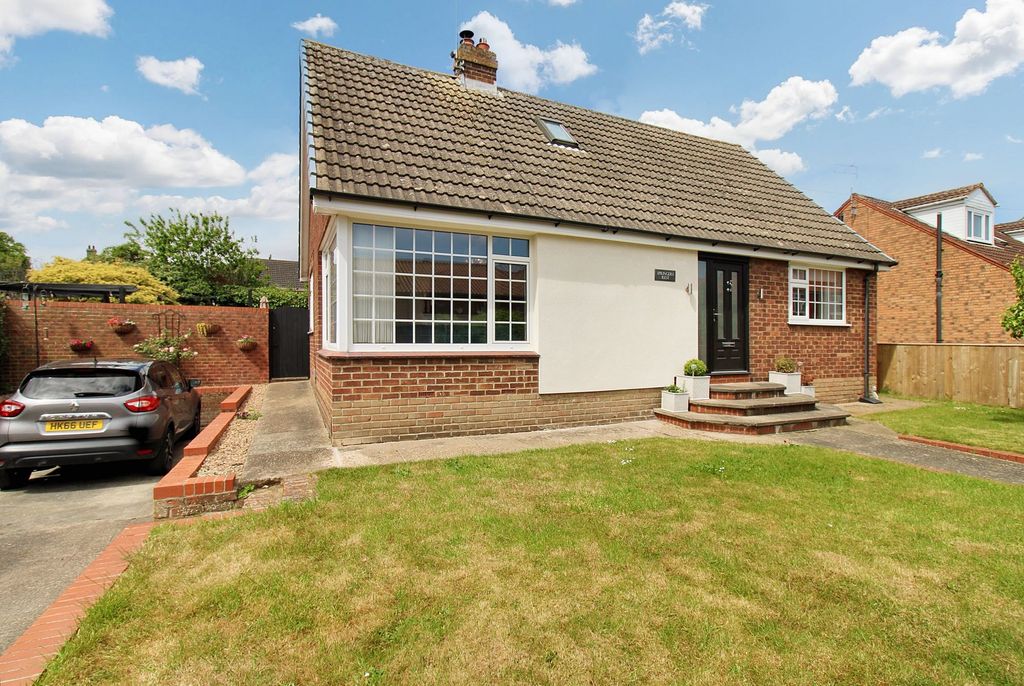Property photo 3 of 19