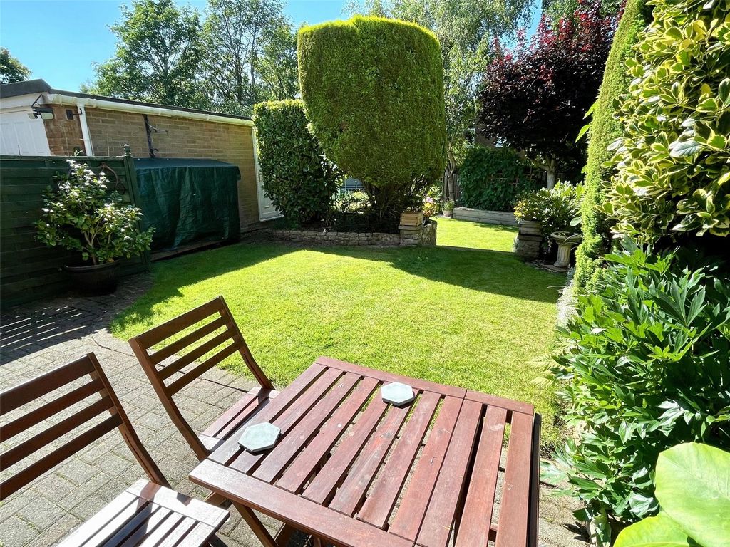 Property photo 2 of 24 Picture No. 06