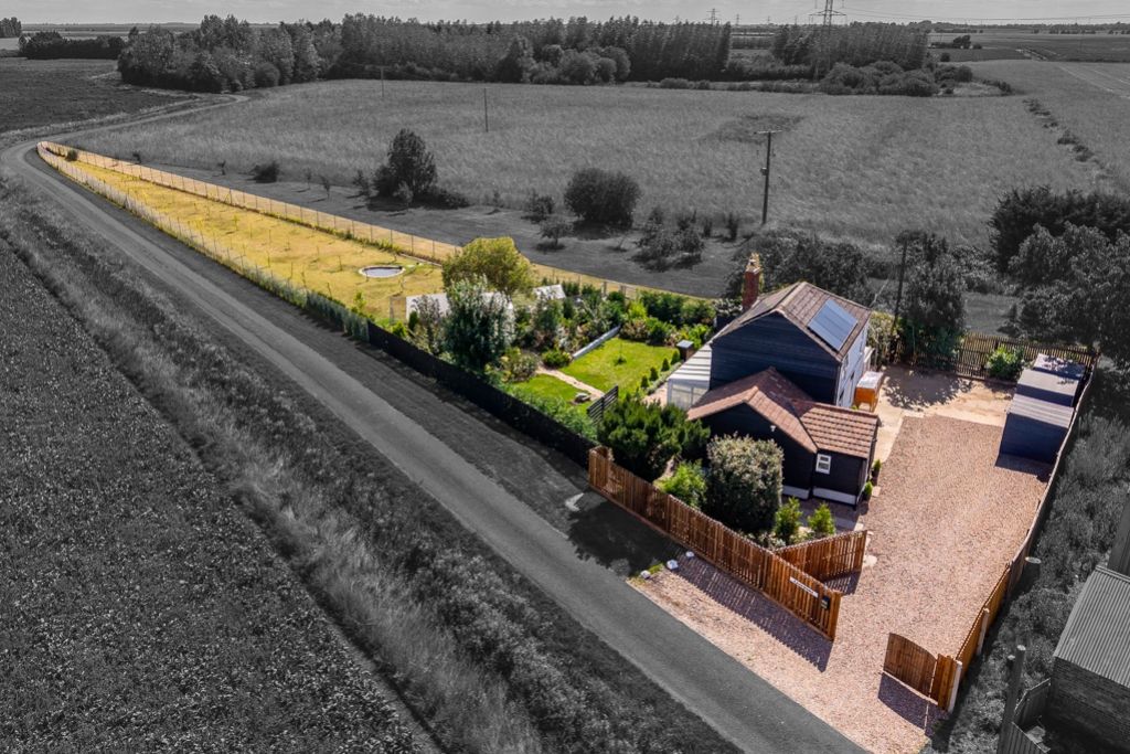Property photo 1 of 33 Easemore (Wyberton)-33