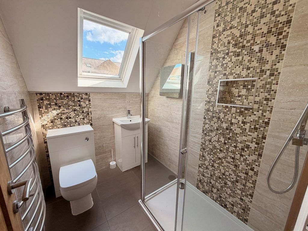 Property photo 3 of 8 Picture No. 01