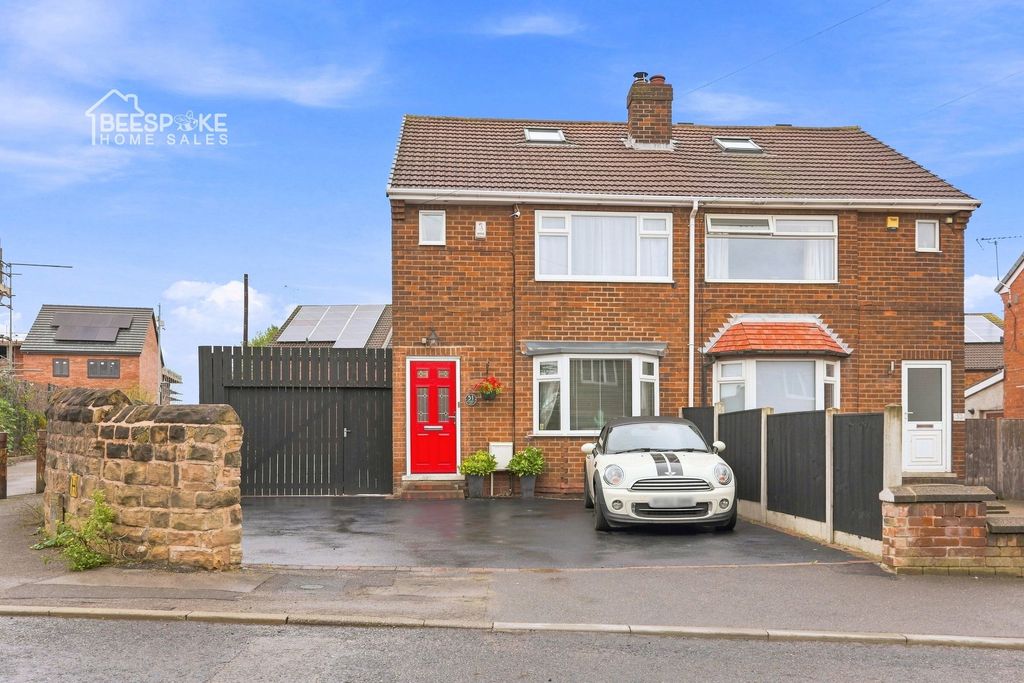 Property photo 1 of 30
