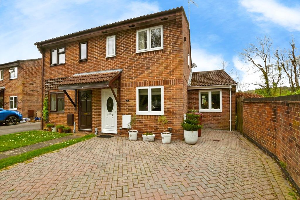 Property photo 1 of 20