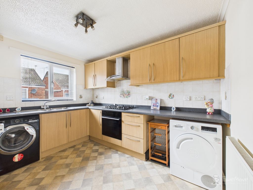 Property photo 2 of 16 Kitchen- Mark Stephens Ewemove Newmarket And Soham