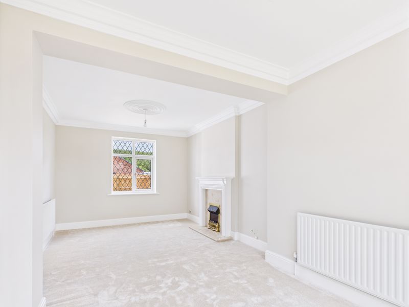 Property photo 3 of 19 Photo 7