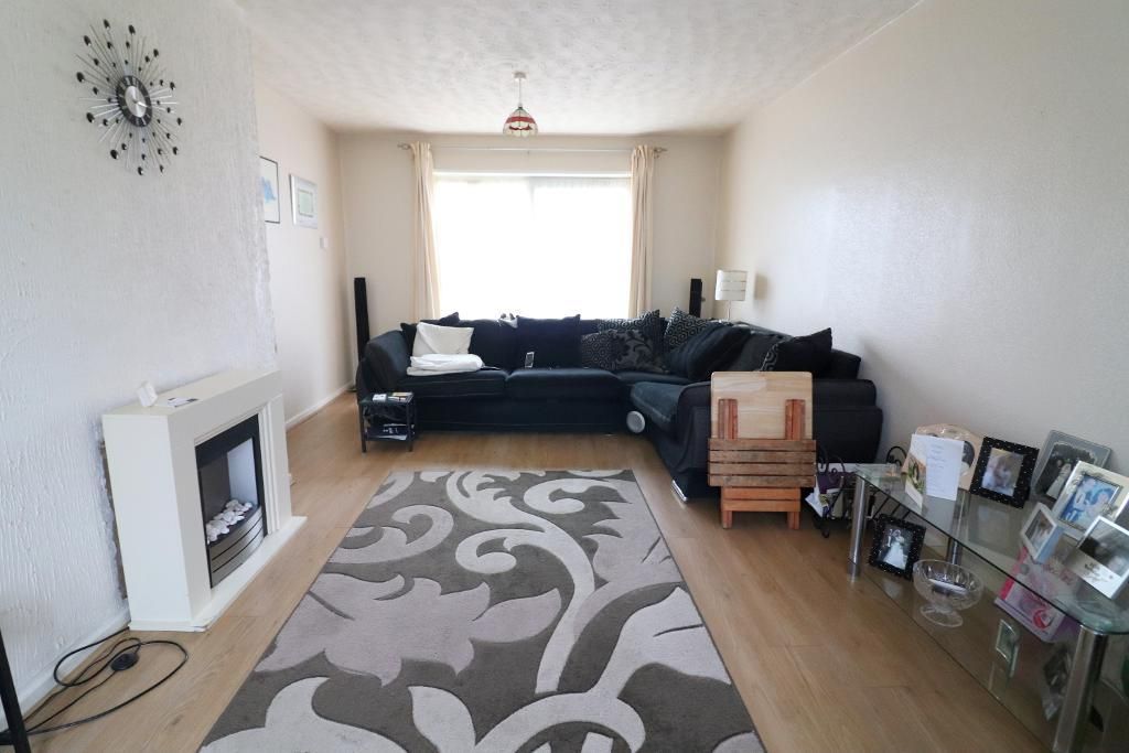 Property photo 2 of 9 Photo 2