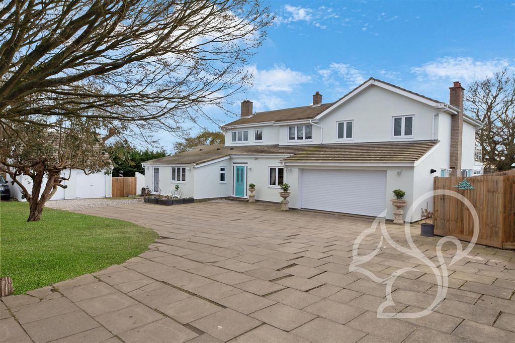 Property photo 1 of 58 Front