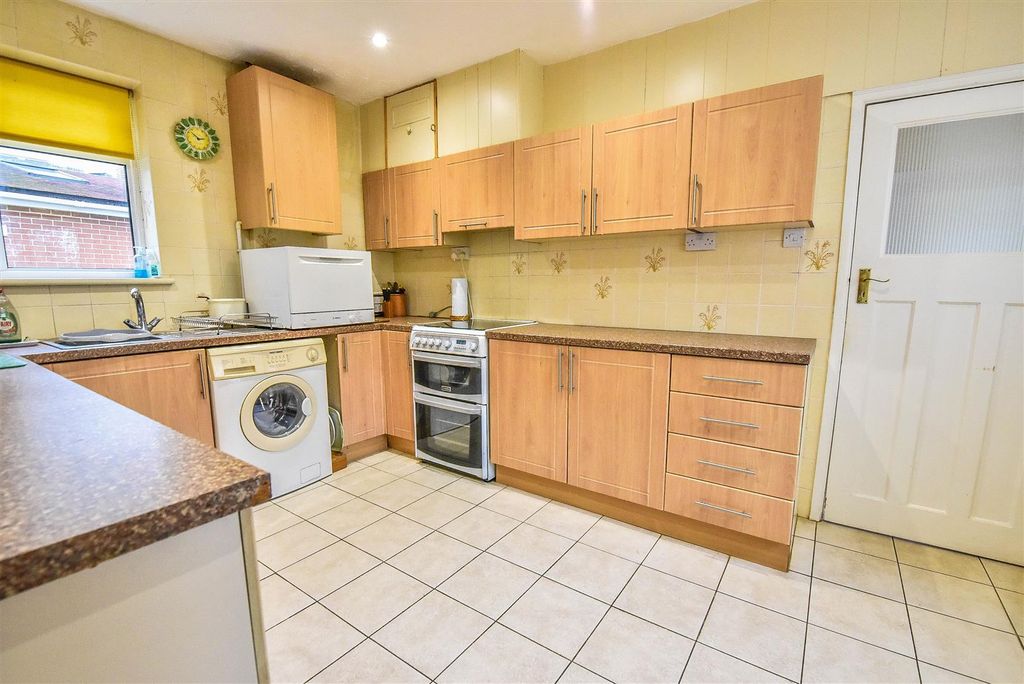 Property photo 3 of 26 Cp4_2886-2.Jpg