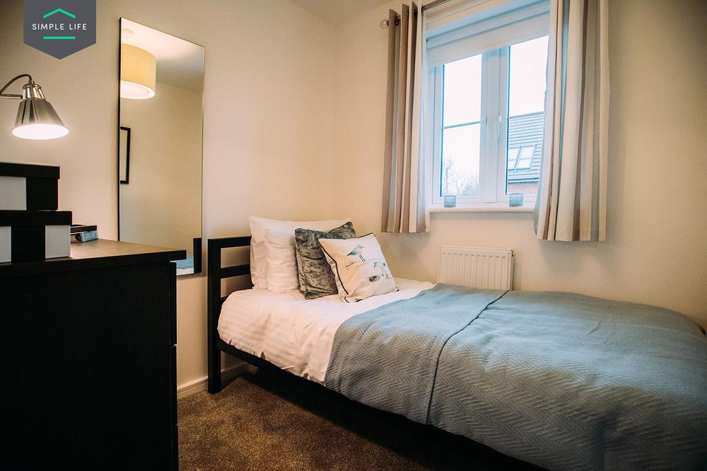 Property photo 1 of 7 Ashley Upstairs (4).Jpg