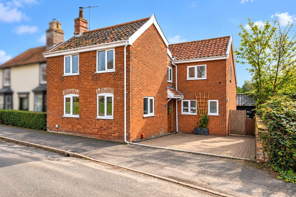 Property photo 1 of 22 Picture No. 28