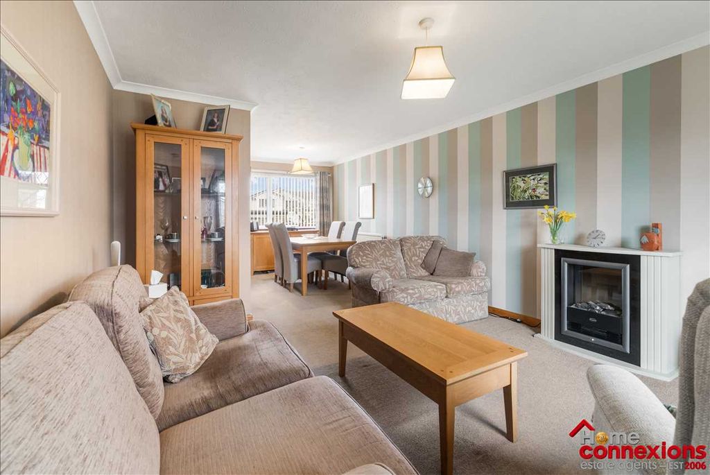 Property photo 3 of 20 Living Area