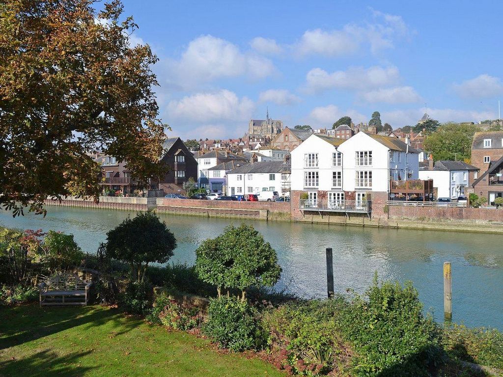 Property photo 1 of 13 View Across River